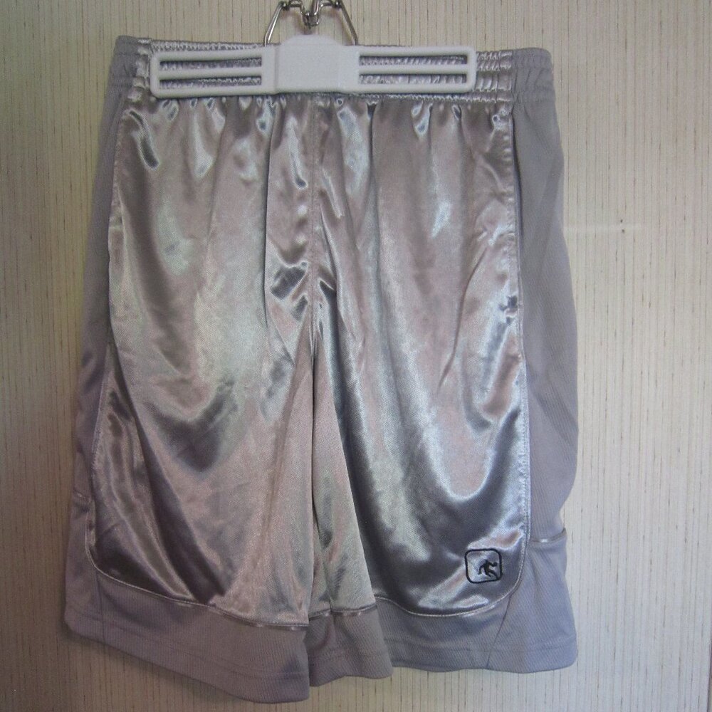 AND 1 Size L Men's Basketball Athletic Silver Shorts
